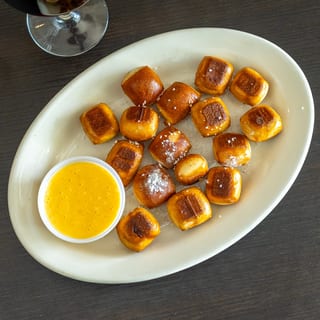 Pretzel Bites